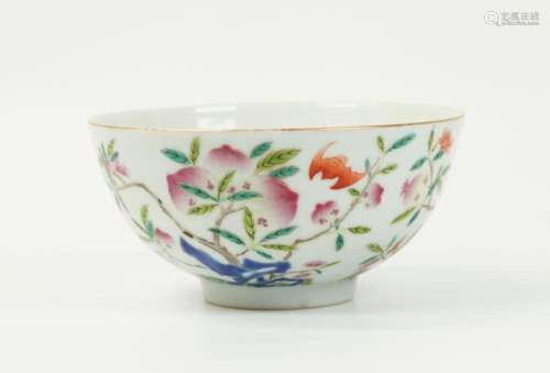 Fine Chinese 19th C Famille Rose Porcelain Bowl