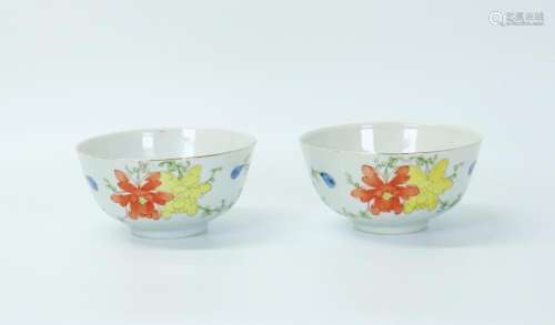 Pair Chinese Enameled Porcelain Teabowls