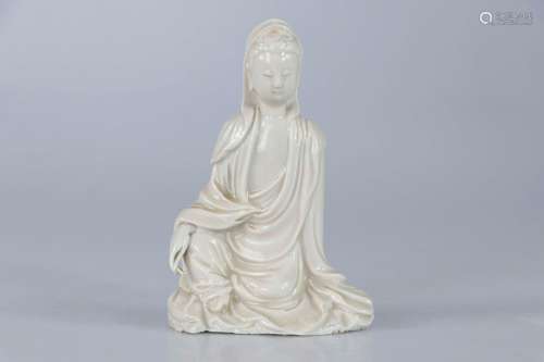 CHINE, XVIIe-XVIIIe siècle. Statuette de Guanyin en por