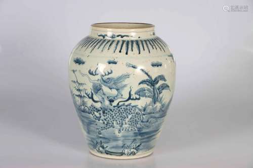 VIETNAM, XIXe siècle. Grande potiche en porcelaine bleu