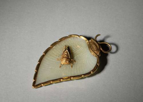 A jade-inlaid gilding silver cicada pendant,Qing Dynasty,Chi...