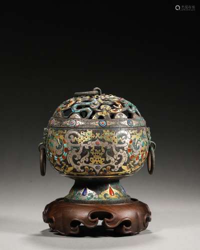 A gem-inlaid bronze incense burner,Han Dynasty,China