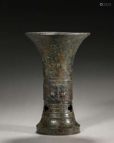 A taotie patterned bronze beaker vase,Han Dynasty,China