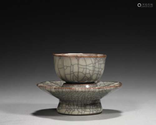 A Ge kiln porcelain tea cup,Song Dynasty,China