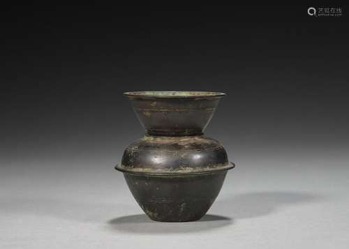 A bronze pot,Han Dynasty,China