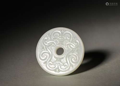 A kui dragon patterned jade pendant,Qing Dynasty,China