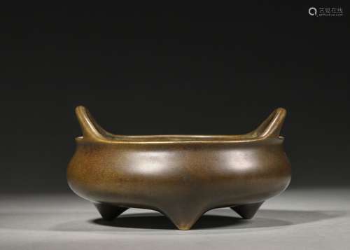 A double-eared copper censer,Qing Dynasty,China