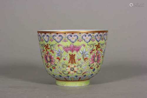 A famille rose flower porcelain cup,Qing Dynasty,China