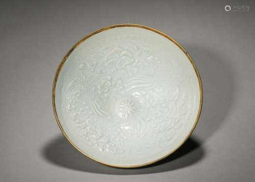 A phoenix and peony patterned Hutian kiln porcelain bowl,Son...