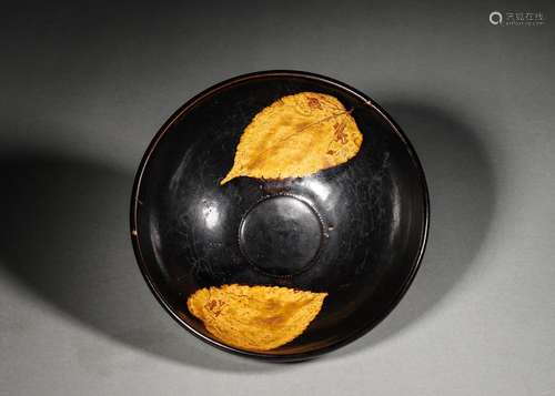 A leaf patterned Jizhou kiln porcelain bowl,Song Dynasty,Chi...