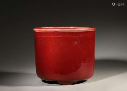 A red glaze porcelain vat,Qing Dynasty,China