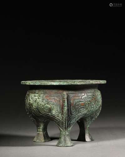 A taotie patterned bronze pot,Han Dynasty,China