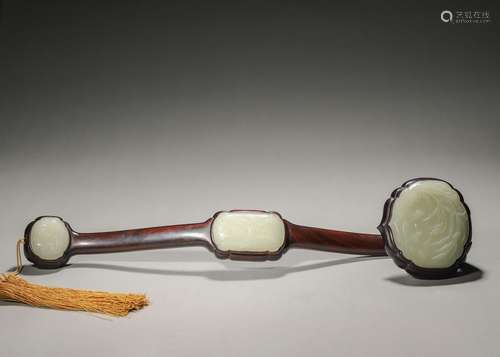 A jade-inlaid rosewood ruyi,Qing Dynasty,China