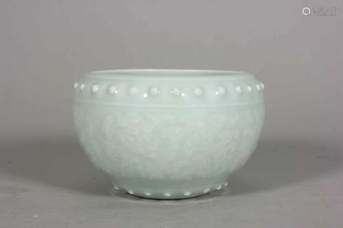 A chi dragon patterned celadon glaze porcelain washer,Qing D...