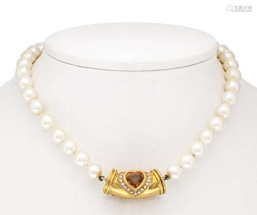 Akoya-citrine-brilliant neckla