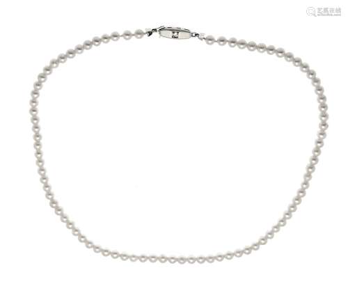 Pearl necklace Juwelier Meier