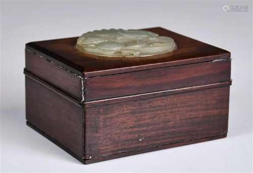 A Hardwood Cover Box with Jade Inlaid Qing