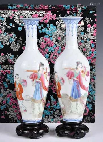 A Pair Vases w/Std & Box Jingdezhen Mk 1950-70s