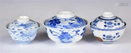 A Group of 3 Blue and White Cover Bowls 19thC