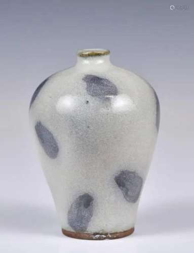 A Song-Style Mei Vase