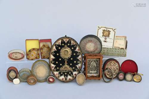 Collection of relics (from 4x3.5 to 20x15cm)