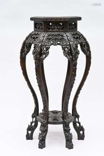 Chinese pedestal in exotic wood (h81cm)