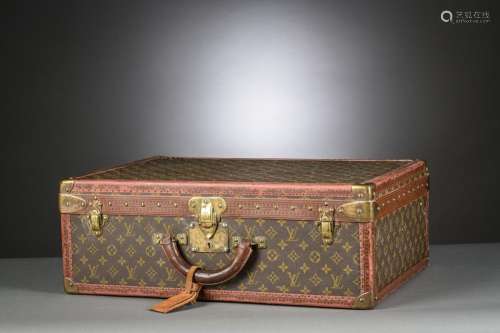 Suitcase by Louis Vuitton (21.5x60.5x41.5cm)