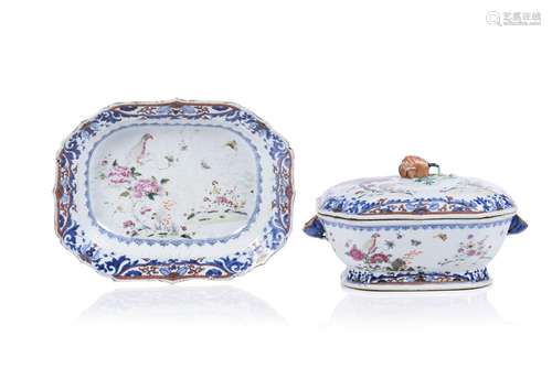 A tureen with cover and deep tray