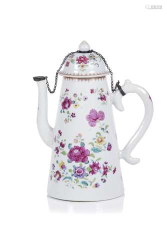 A coffee pot and cover