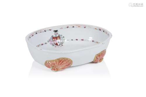 An armorial basin