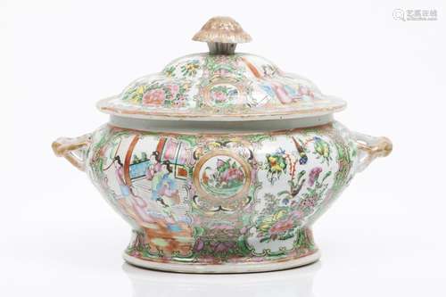 A tureen