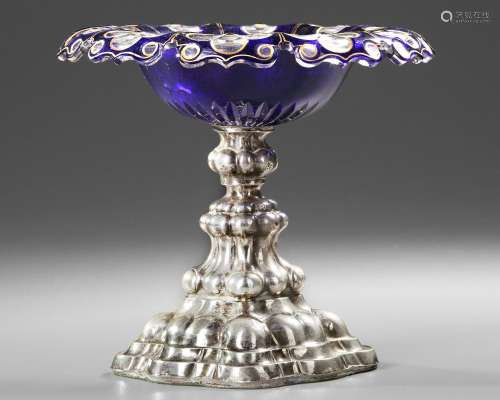 A BOHEMIAN BOWL ON A SILVER STAND, EARLY 19TH CENTURY