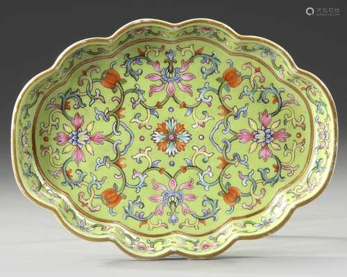 A CHINESE LIME-GREEN GROUND FAMILLE ROSE LOBED TRAY, 20TH CE...