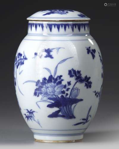 A CHINESE BLUE AND WHITE JAR AND COVER, QING DYNASTY (1644–1...