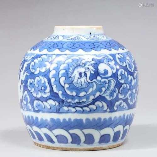 ANTIQUE VIETNAMESE BLUE AND WHITE PORCELAIN GINGER JAR