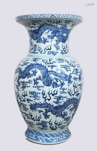 MASSIVE ANTIQUE CHINESE BLUE & WHITE PORCELAIN DRAGON VA...