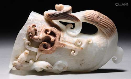 FINELY CARVED QING DYNASTY WHITE JADE RHYTON CUP