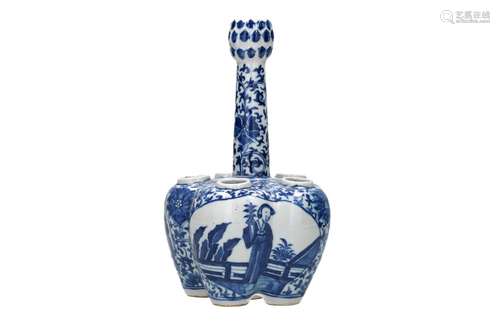 A blue and white porcelain tulip vase, decorated wi