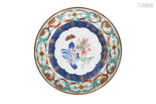 A polychrome porcelain deep dish, decorated with a