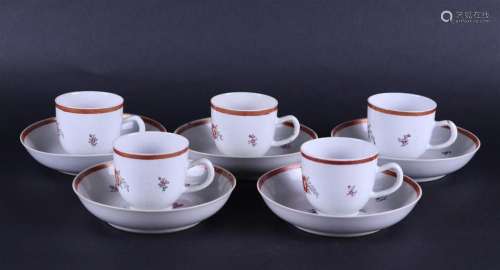 A set of  (5) porcelain Famile Rose cups and saucers. China,...