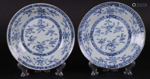 A set of porcelain deep plates with floral decor. China, Qia...