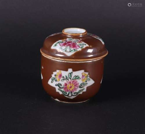 A porcelain Famille Rose sugar bowl with capuchin outside wi...