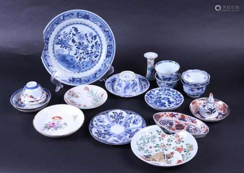 A lot of various porcelain including Kangxi. China/Japan, 18...