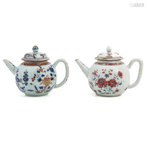 A Lot of 2 Teapots