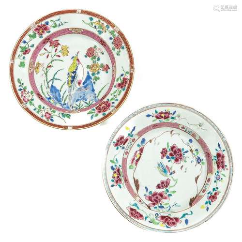 A Lot of 2 Famille Rose Plates