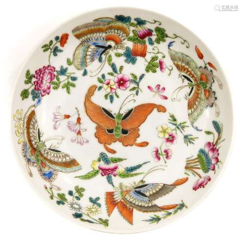 A Famille Rose Dish