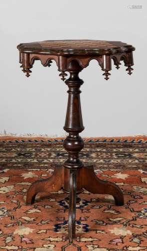 A Victorian mahogany and inlaid chess table, 20 x 30 in. (50...