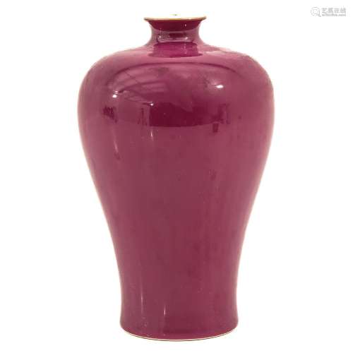 A Ruby Glaze Meiping Vase