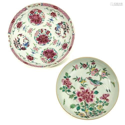 A Lot of 2 Famille Rose Plates