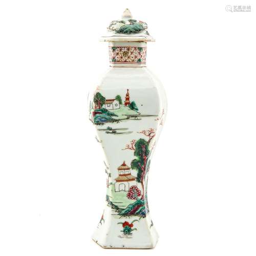 A Famille Verte Garniture Vase